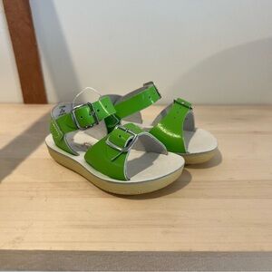 Saltwater NEW Leather Surfer Sandals Light Green size 5